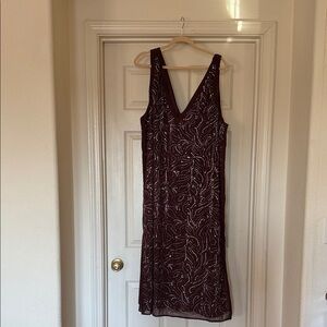 Elegant Burgundy Sleeveless H&M Dress